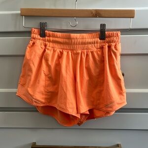 Lululemon Hotty Hot Low Rise 4” Short